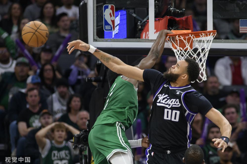 他以反应快 他以反应快